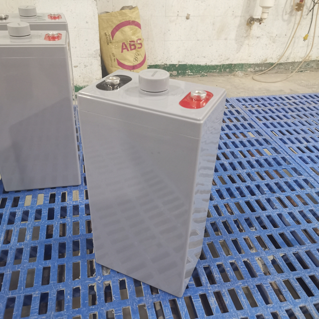 High-Performance Deep Cycle 2V 200AH Battery for Industrial Use Safe And Efficient Power Generation Battery