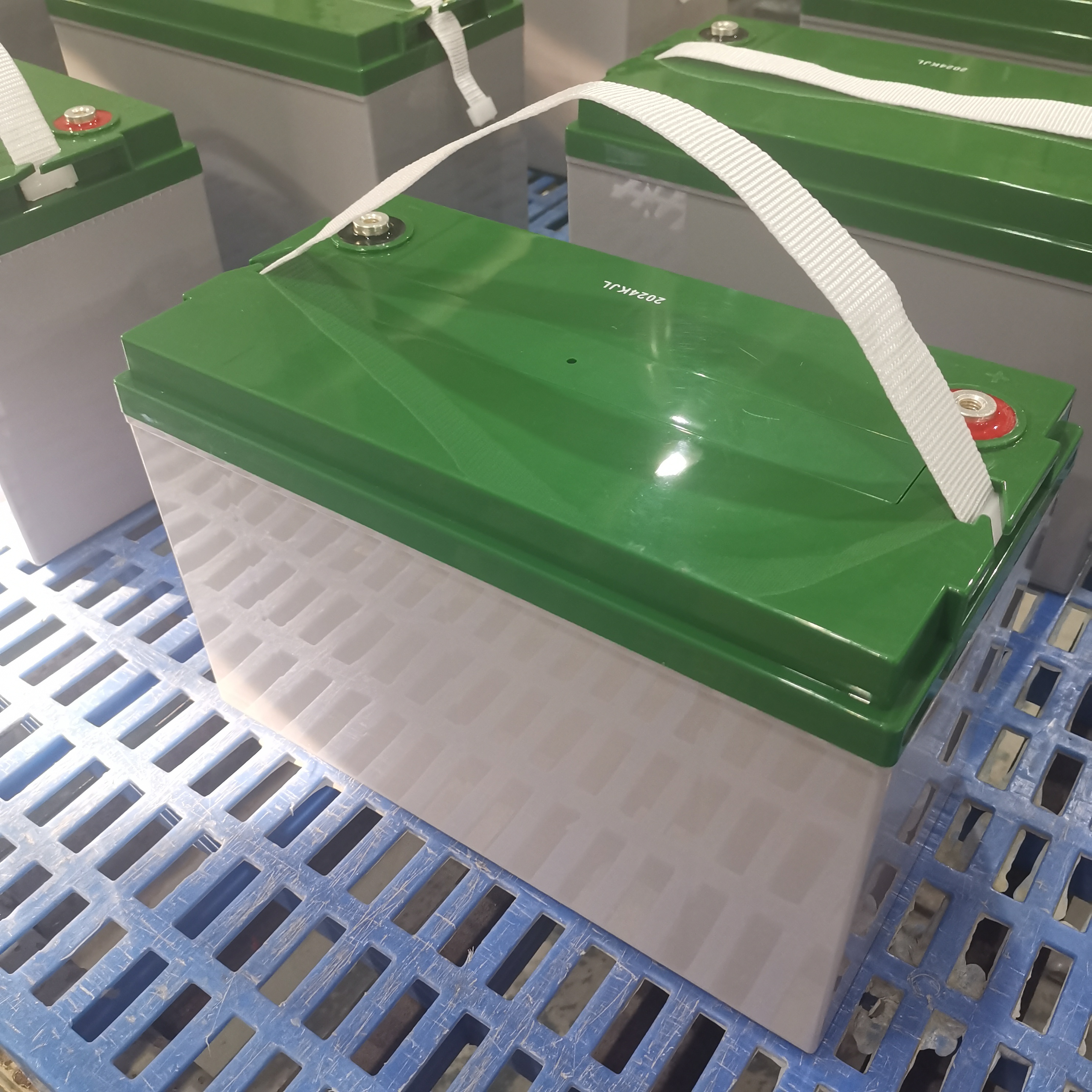 High Quality Maximize Uptime: High-Performance UPS Batteries for Critical Backup Power Battery 12v100ah