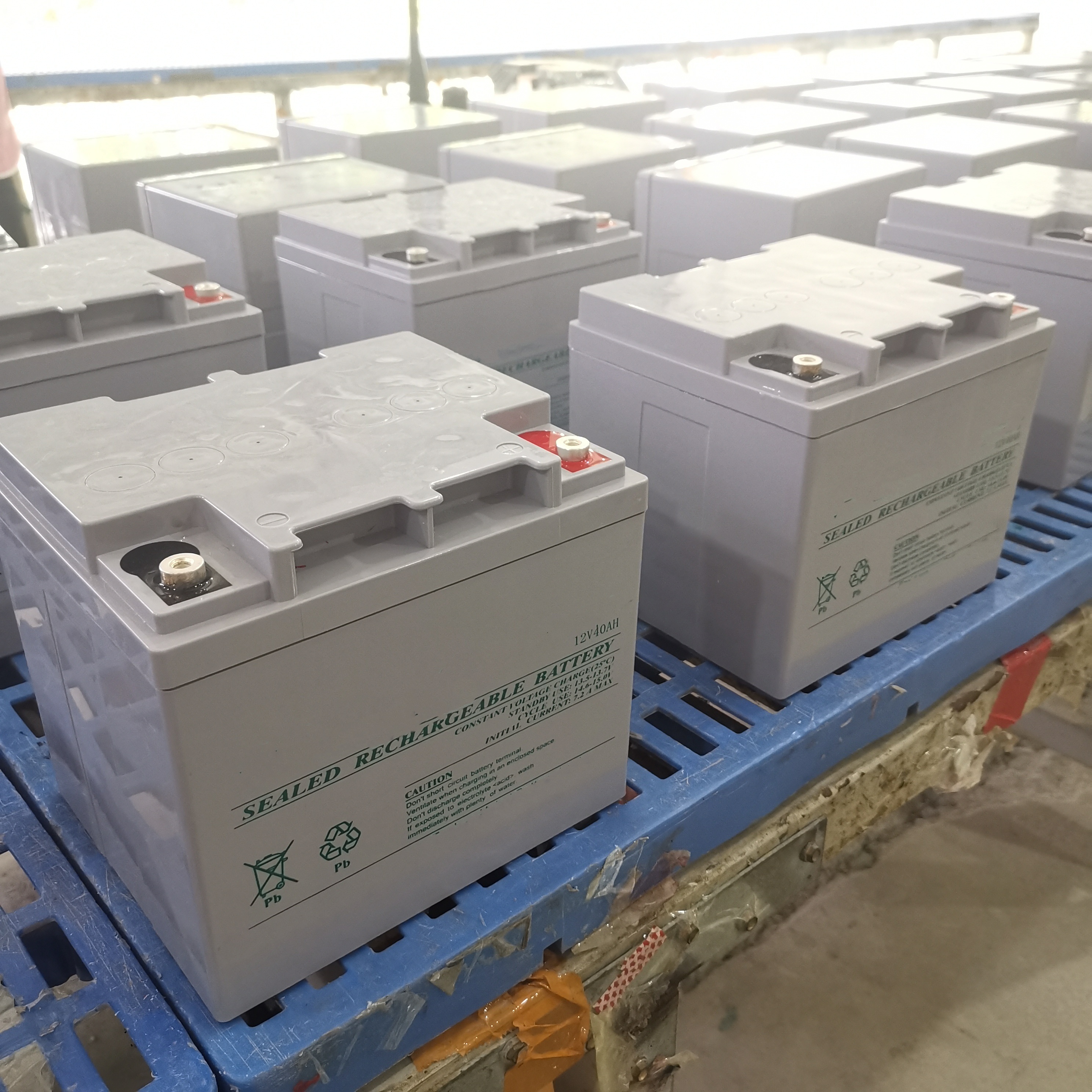 Factory Hot Sale Price Discount Lead-acid Solar Savings Batteries12V40Ah Rechargeable Maintenance-free Solar Gel Battery