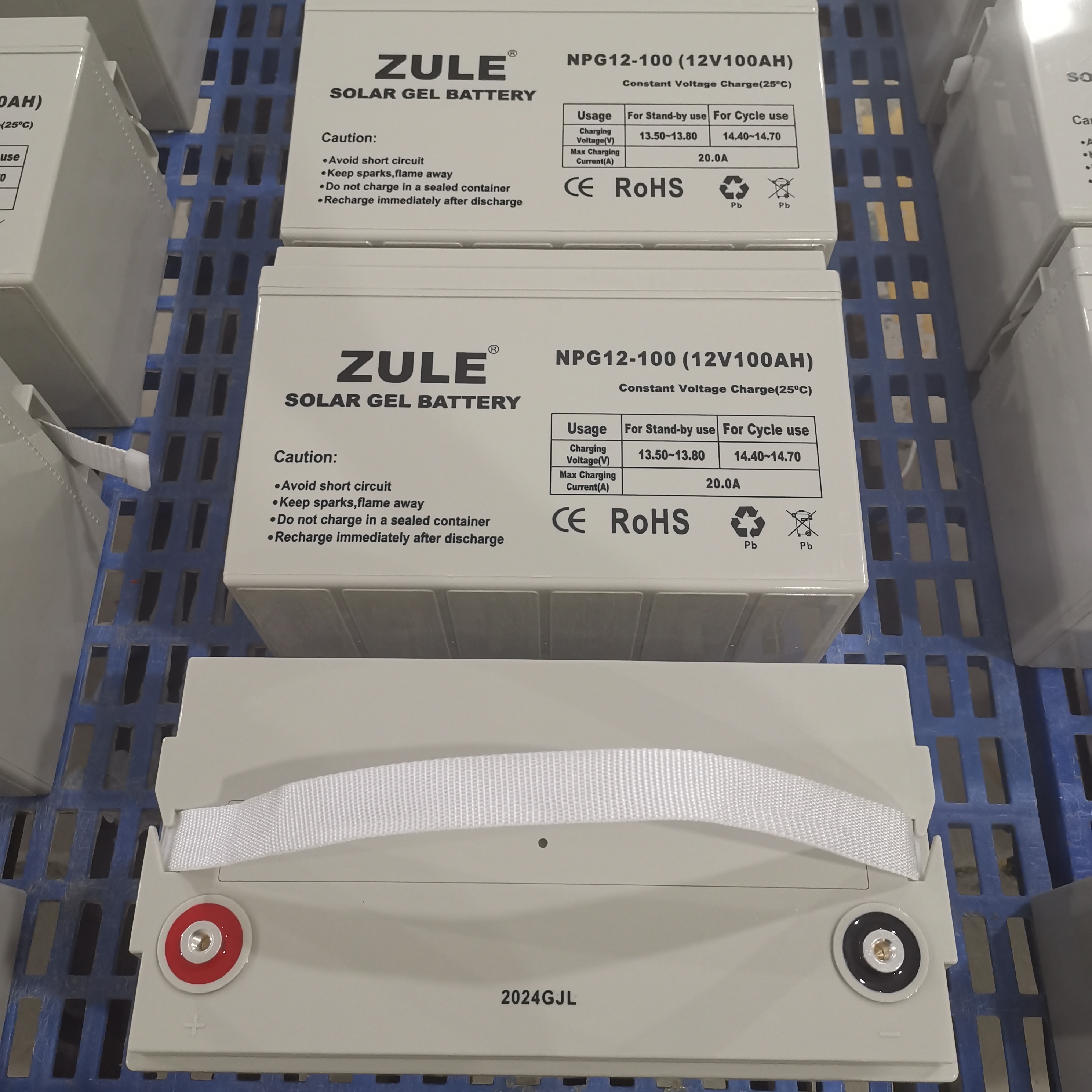 Choosing The Right Front Terminal Deep Cycle Battery for Your Needs