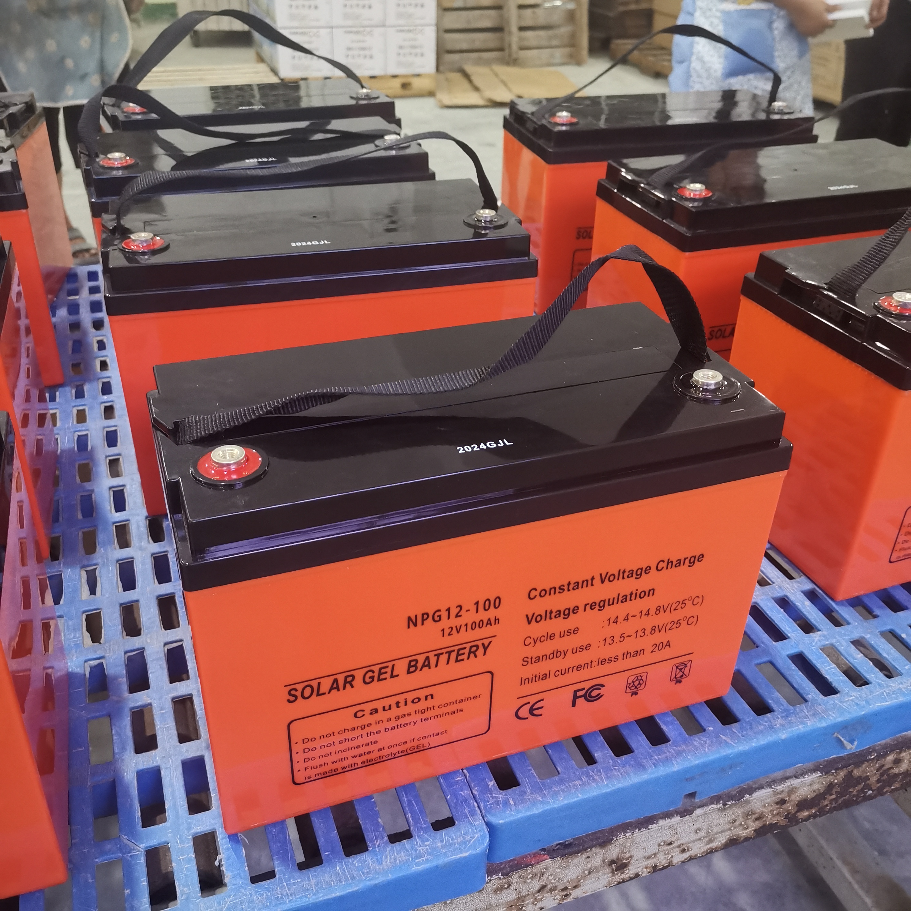 High Efficiency Solar Savings Battery 12v100ah Rechargeable Lead-acid Gel Battery for Household Power Supply