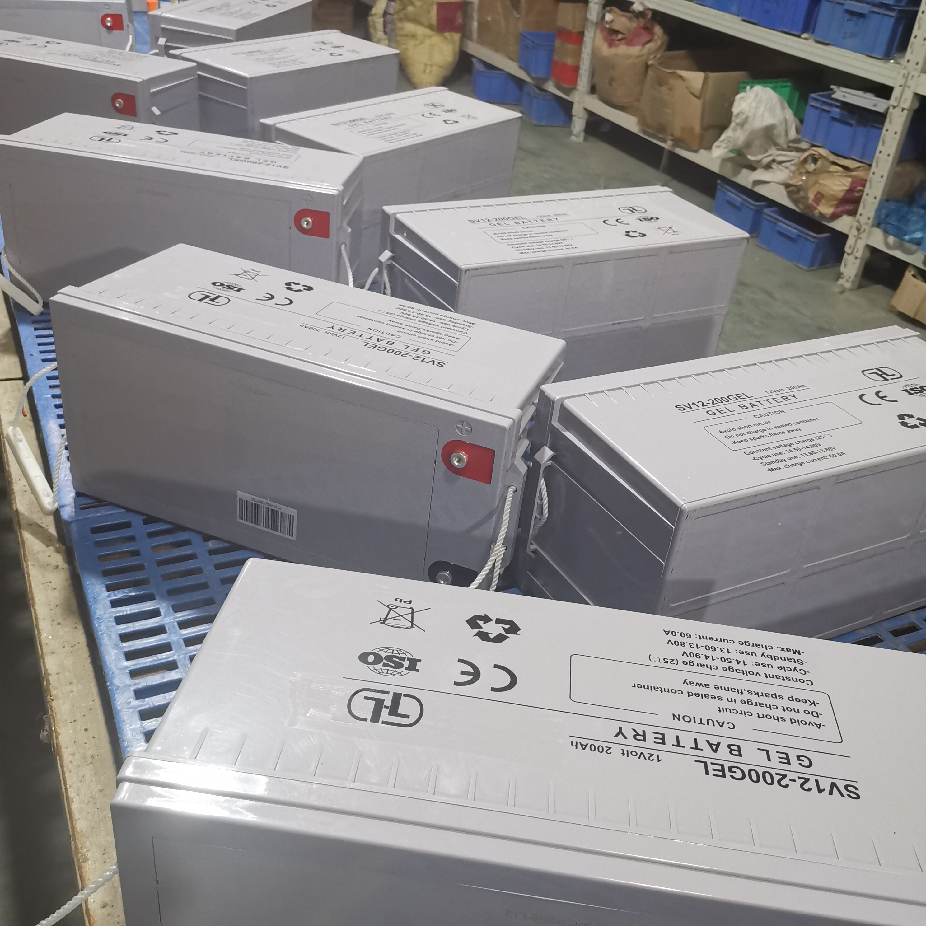 Manufacturer Direct Selling Heavy Duty 12V200AH Gel Deep Cycle Battery for Renewable Energy Storage