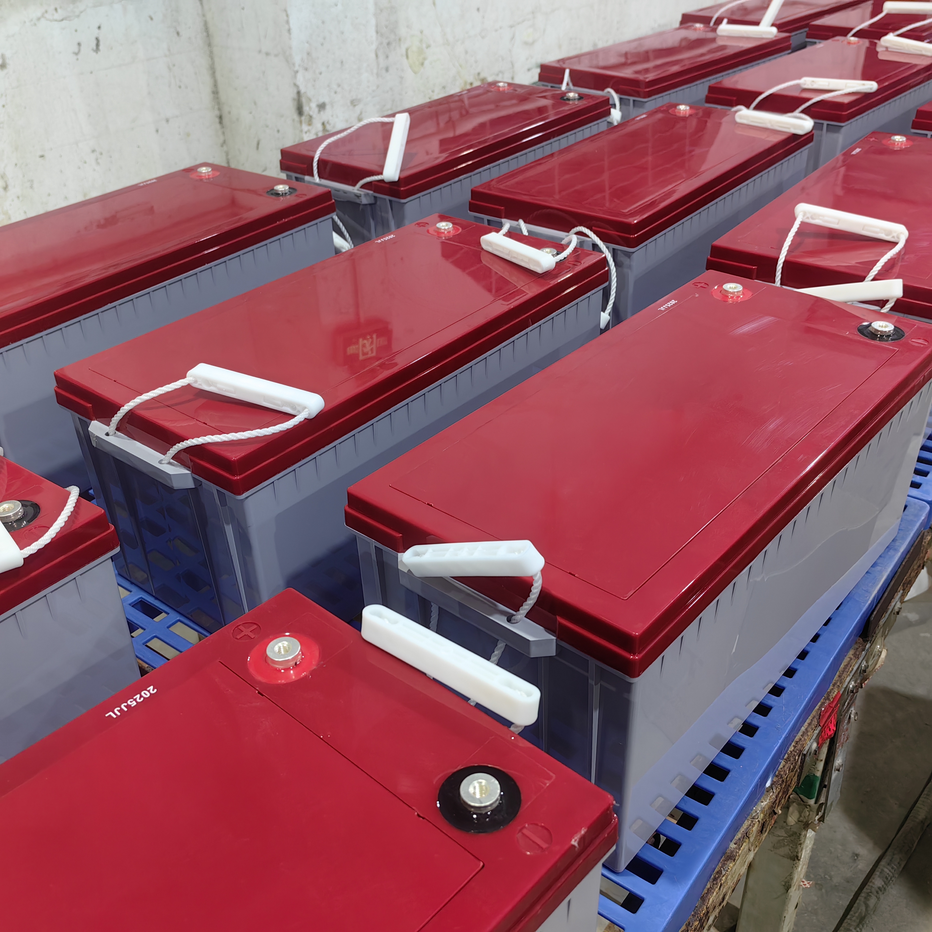 The 12v200AH Gel Energy Storage Battery Is A Perfect Combination of High-performance Batteries And Durable Storage Batteries