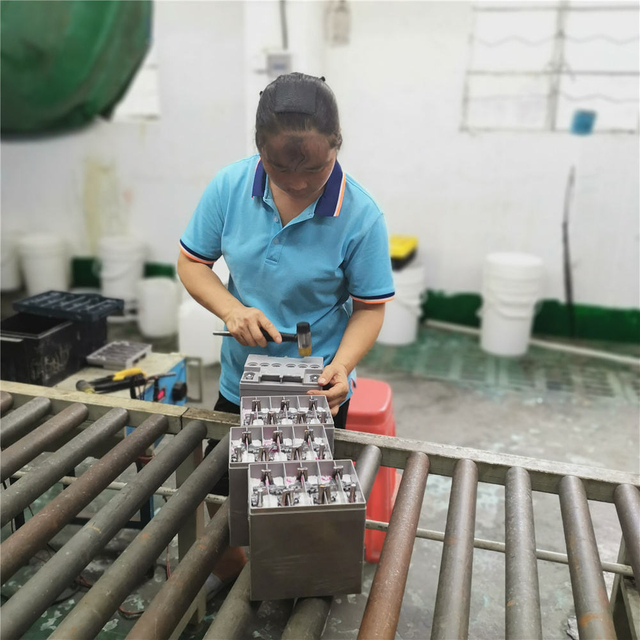 China manufactured durable energy storage battery lead acid batteries 12v0.8ah batterie solar