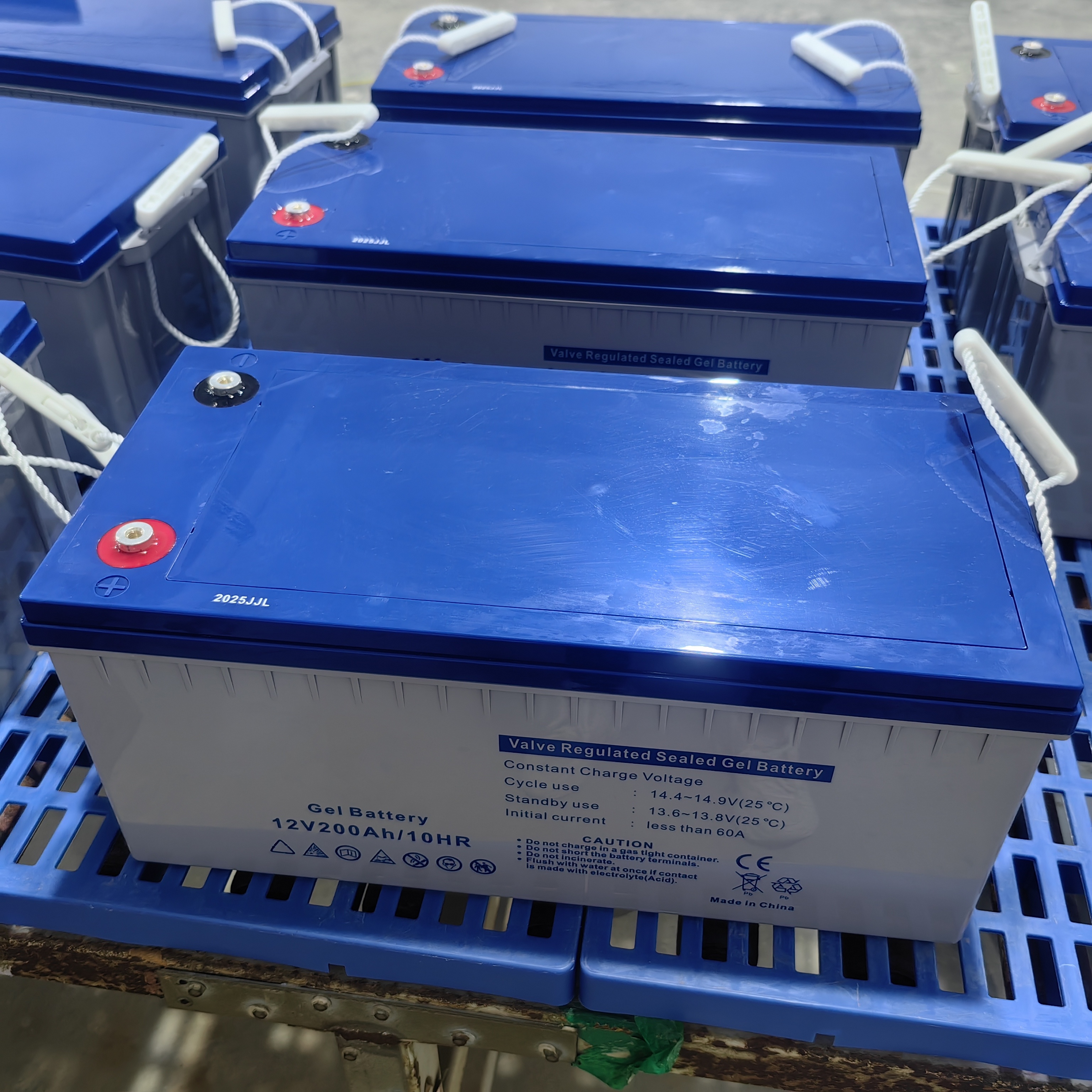 Industrial Grade 12V200AH Solar Gel Battery Extreme Temperature Resistance Rugged Construction For Remote Area Power Generation Harsh Environment Operation