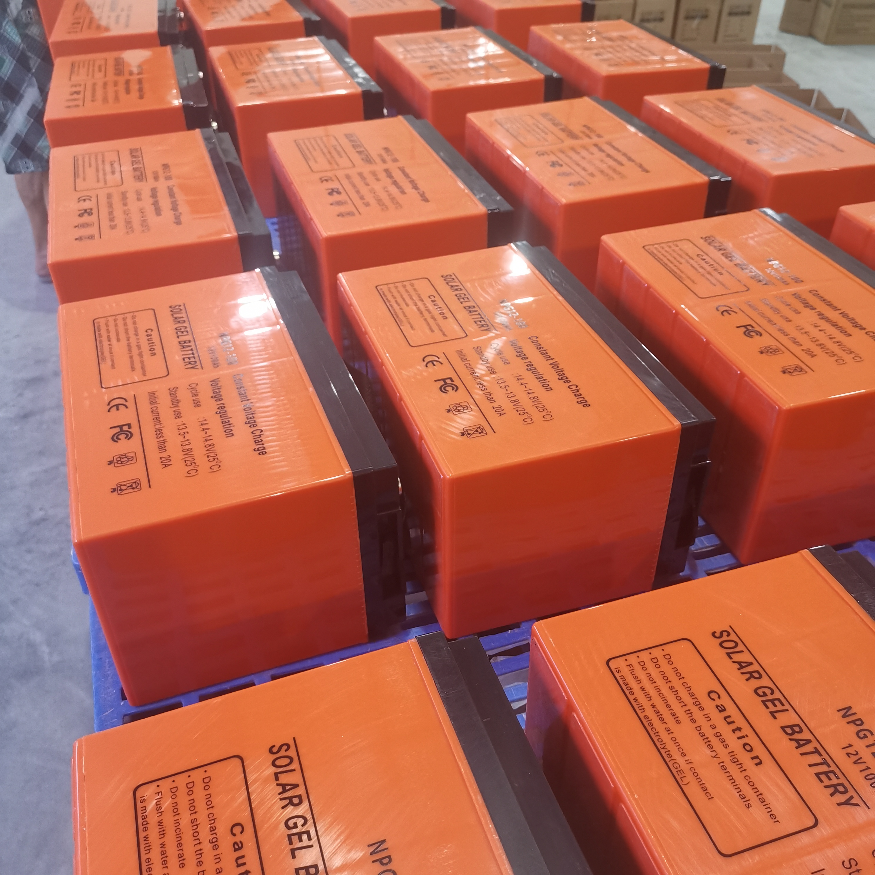 High Efficiency Solar Savings Battery 12v100ah Rechargeable Lead-acid Gel Battery for Household Power Supply