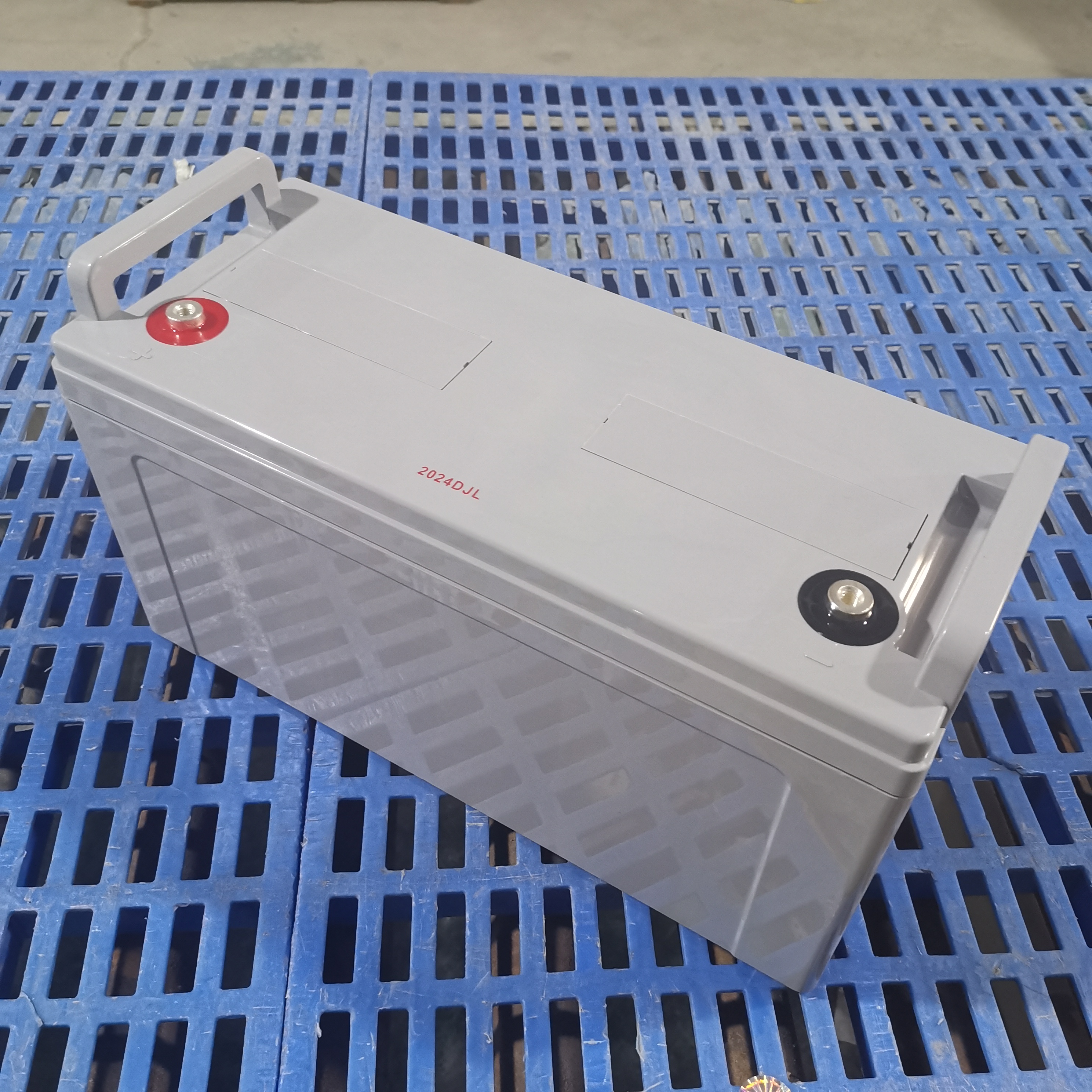 High Efficiency Solar Lead-acid Battery 12v120AH: Safe And Reliable Endurance To Save Costs for Your Electricity Expenditure