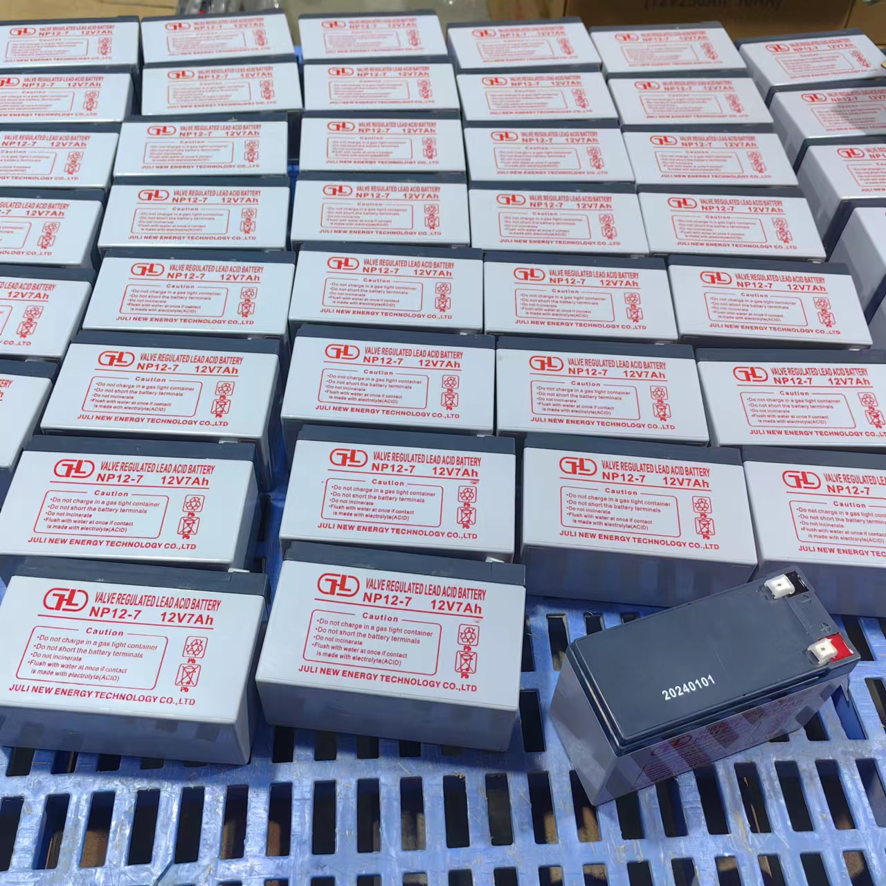 Maintenance Free Lead Acid Battery
