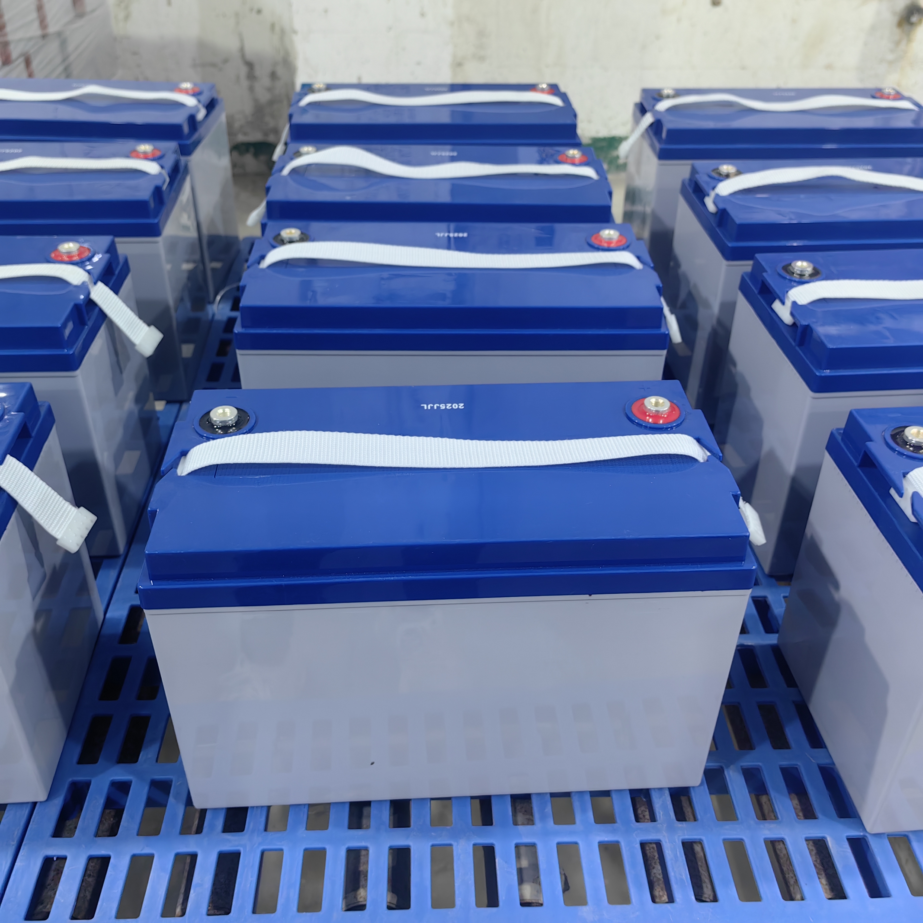 Factory Direct 12V 100AH Gel Battery – Extreme Weather Resistant for Home Solar Energy Storage, ODM Customization Accepted