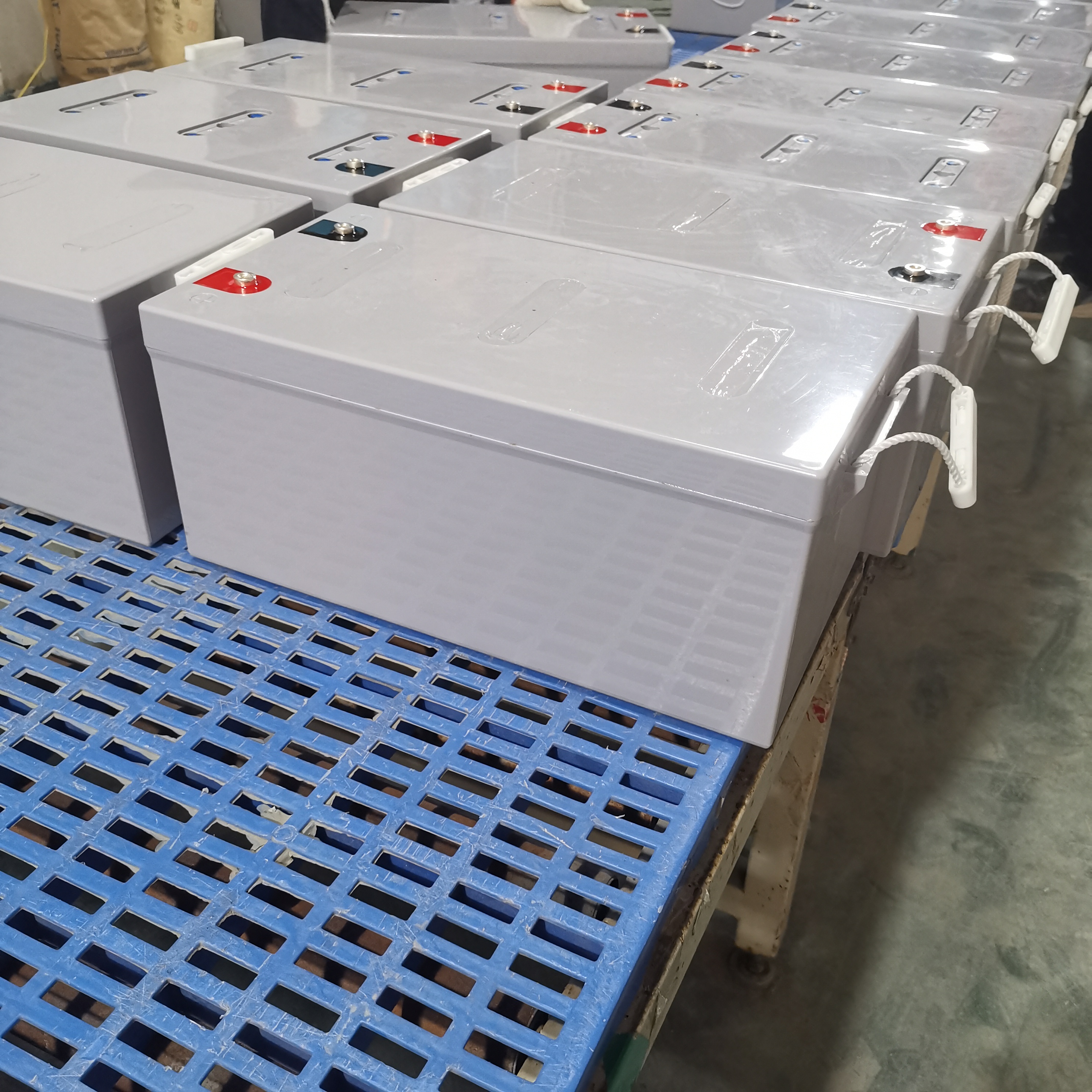 deep cycle batteries